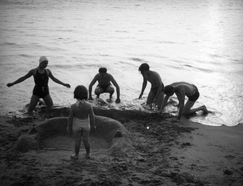 Group at Santa Monica beach