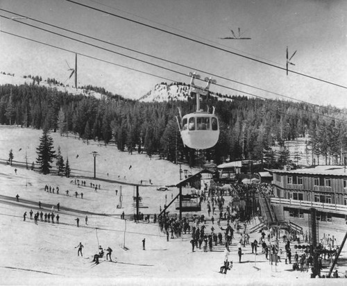 Ski lift at Mammoth