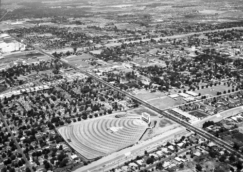 Van Nuys Drive-In, Van Nuys, looking northwest