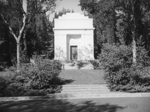 Sarcophagus at Forest Lawn, Glendale