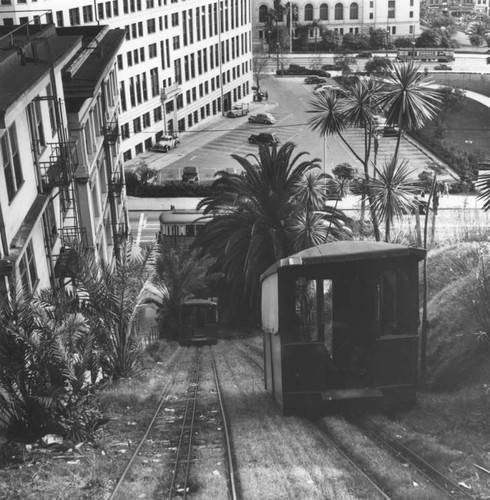 Court Flight cable railway, view 2