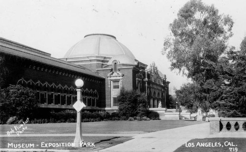 Exterior of Los Angeles County Museum