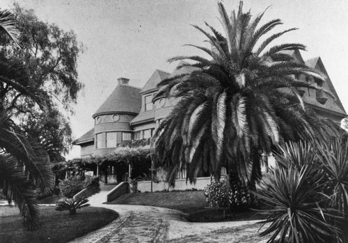 Residence of Senator Jones, three-quarter view