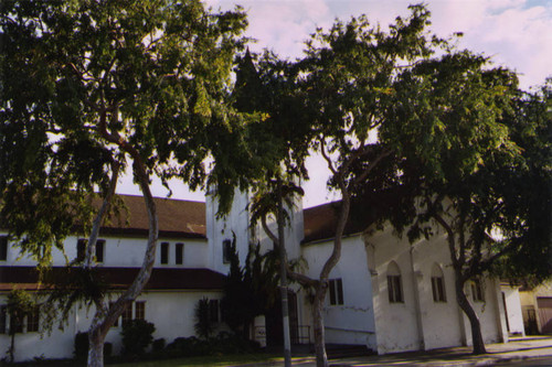 Bethlehem Baptist Church, exterior