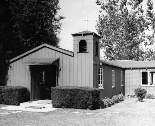 City's country church