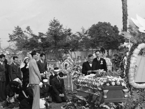 Funeral and mourners