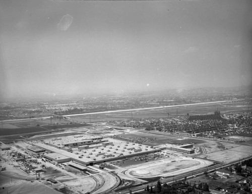 Ford Motor Co., Mercury Plant, looking north, Washington and Rosemead