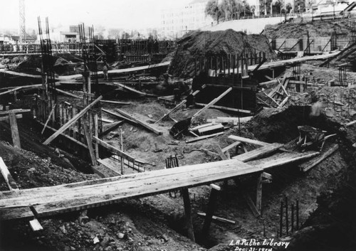 LAPL Central Library construction, view 32