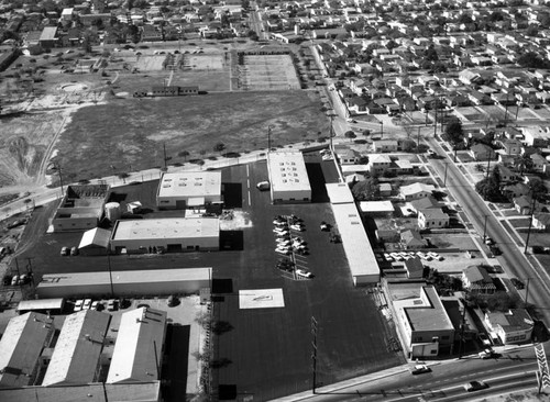 City yards, Huntington Park, looking west