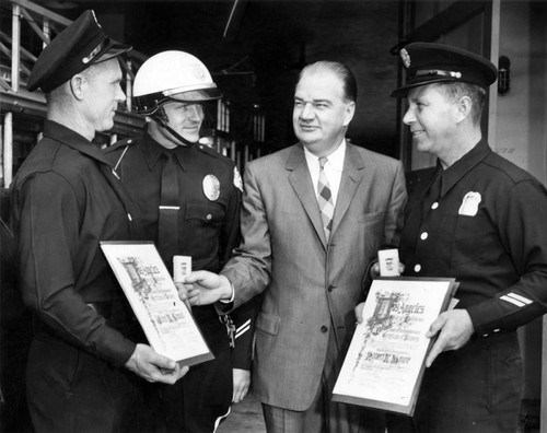 Firemen awarded bravery medals