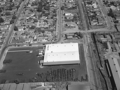 Hooper Avenue, Central Avenue and 109th Street, looking east