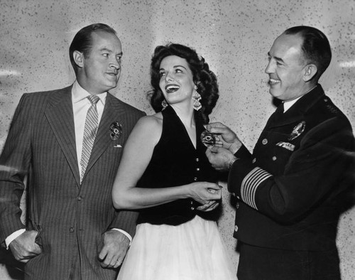 Bob Hope and Jane Russell opens shows