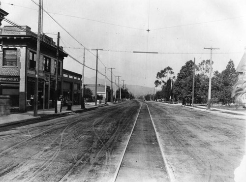 Broadway, Glendale