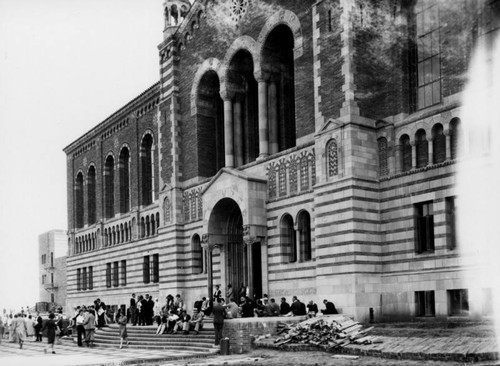 Campus buildings, U.C.L.A., view 3 — Calisphere