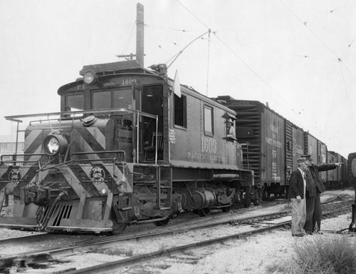 PE locomotive