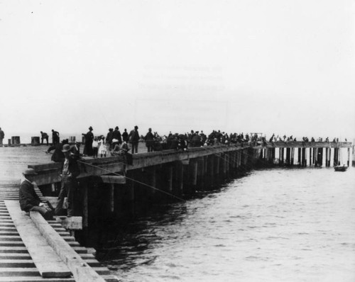 Fishing from Redondo Beach pier