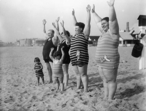 Family at Venice beach