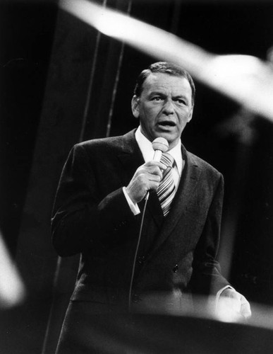 Frank Sinatra sings