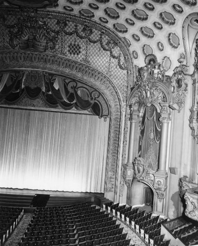 Interior of the Los Angeles Theatre