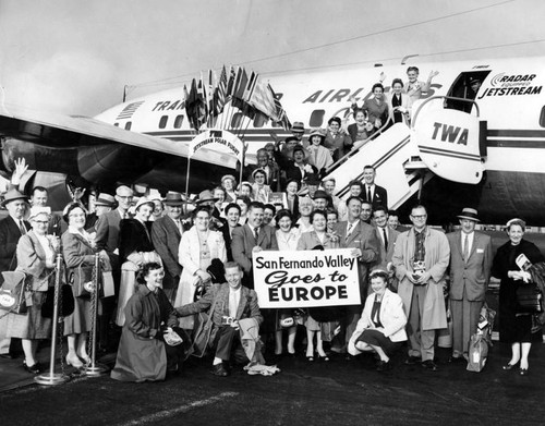 Happy Valley Times-TWA tourists wave goodby [sic]