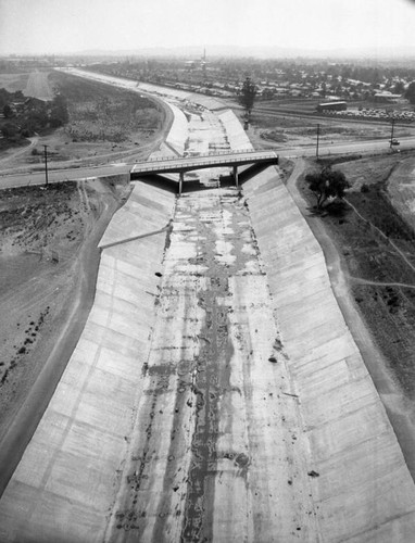 Lower Azusa Rd. and Rio Hondo, El Monte, looking south