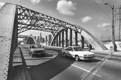 Sixth Street Bridge