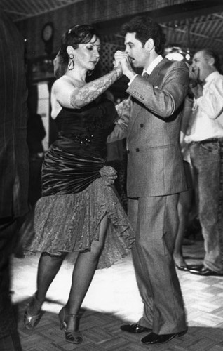 Arbus and Toledano dance the Tango