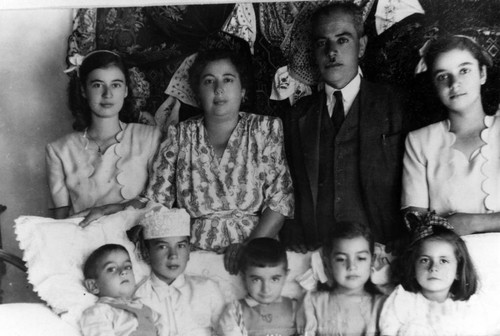 Portrait of a Turkish family