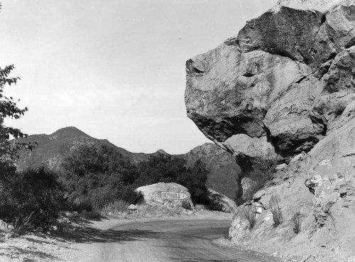 Santa Monica Mountains dog-face rock