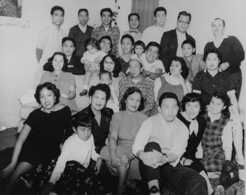 Balucas family reunion in 1955, San Francisco