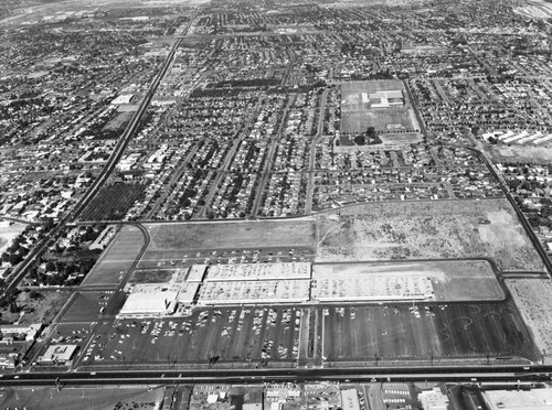 Stonewood Center, Firestone Boulevard, looking north