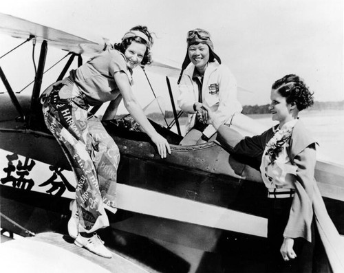 Chinese American woman aviator