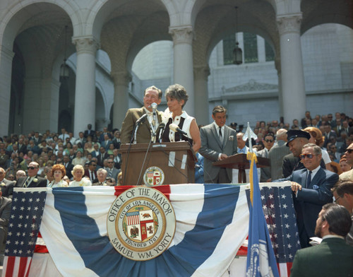 Sam Yorty continues as Mayor of Los Angeles