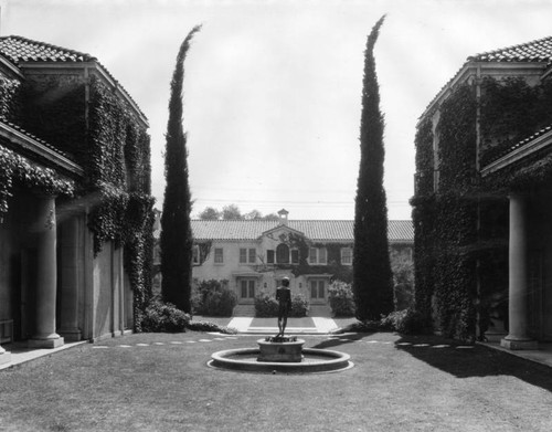 Campus buildings, Pomona College