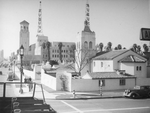 Chapman Hotel, Cord Building and Wilshire Christian Church