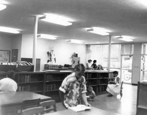 Interior of the Sherman Oaks Branch Library