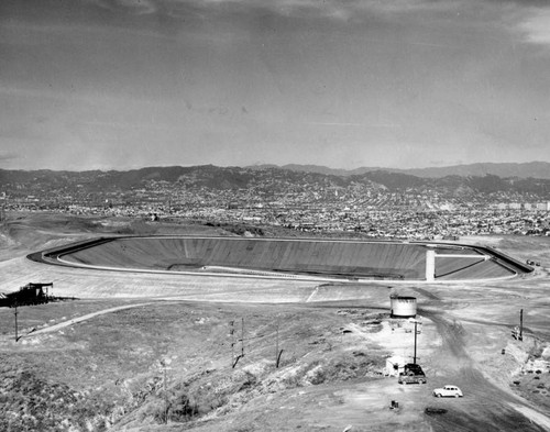 Baldwin Hills Reservoir construction