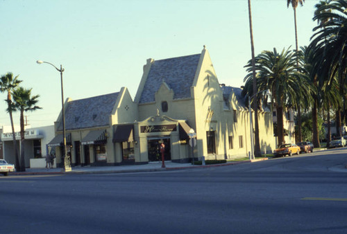 Florist on Wilshire Boulevard