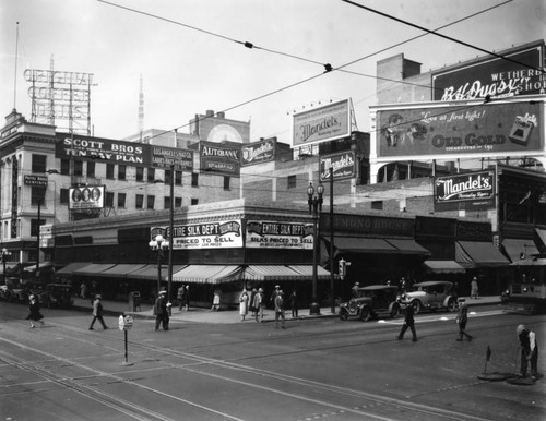 Hill Street and 7th Street advertisements