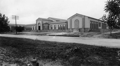 School building in Pasadena