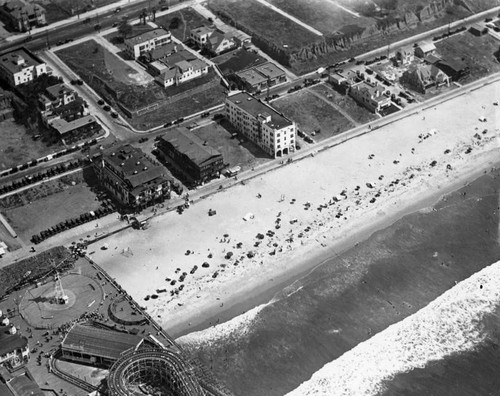 Aerial view of Santa Monica beach and pier