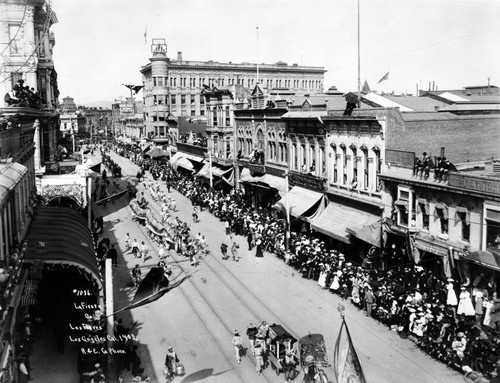 La Fiesta De Las Flores on Spring Street