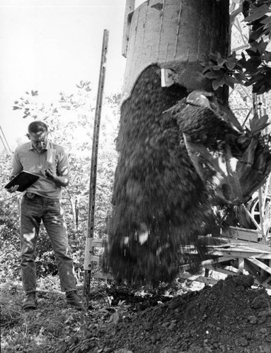 Soil tests begin in Camino de la Cumbre slide area