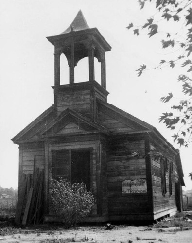 Montebello schoolhouse