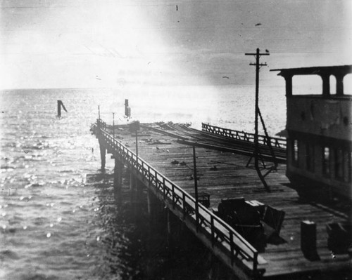 Damaged Redondo Beach pier