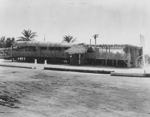 House on stilts, Salton Sea