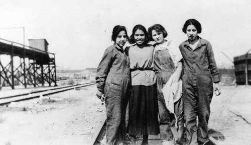 Mexican American women factory workers