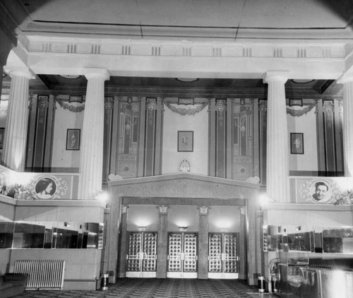 Lobby interior, Mason Theatre