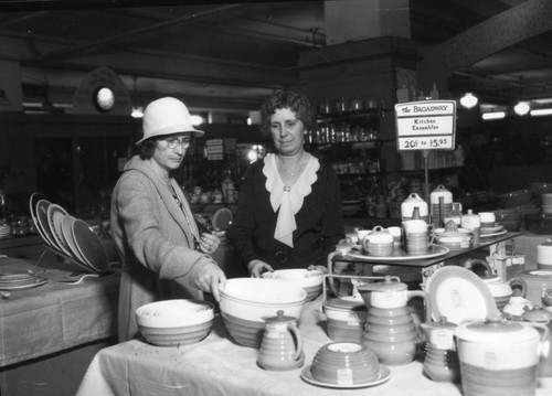 Kitchen ensembles at The Broadway