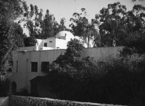 Apartment building, Hollywood